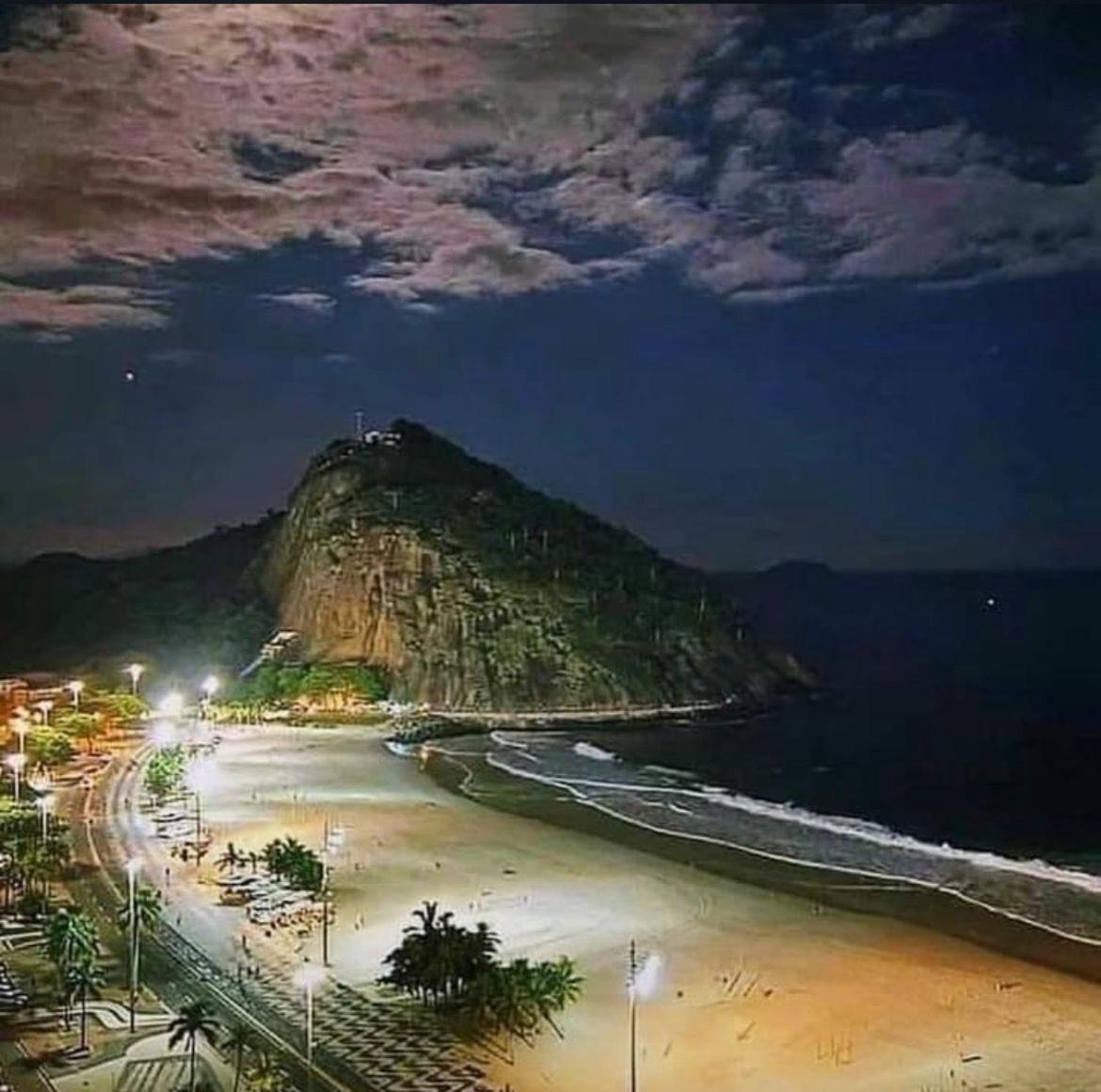 Luxuoso Vista Mar Copacabana - Leme Apartment *