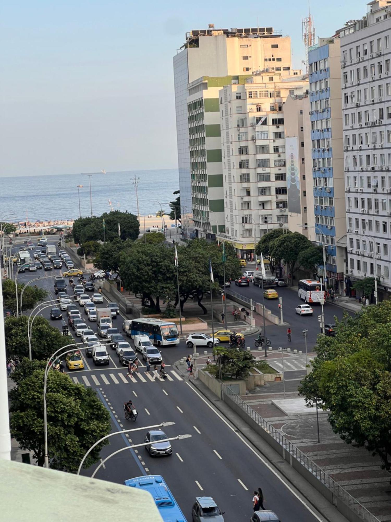 Luxuoso Vista Mar Copacabana - Leme Apartment *